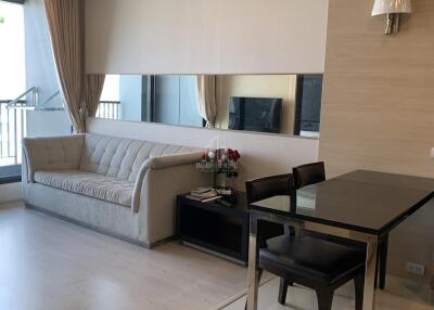 For Rent. Condo Rhythm Sukhmvit 44/1 next to BTS.