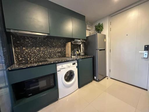 For Rent 1 Bedroom The Base Sukhumvit 50