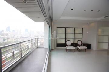 For Rent 4 Bedrooms @Royal President Park