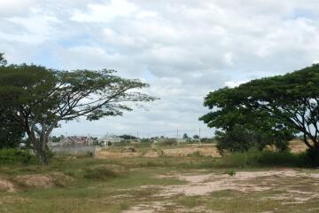 Approx. 3 Rai Land For Sale in Mu Mon, Udon Thani, Thailand