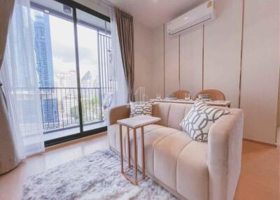 Pet Friendly 1 Bedroom @Maru Ekkamai