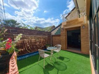 5 Beds House in East Pattaya for Rent