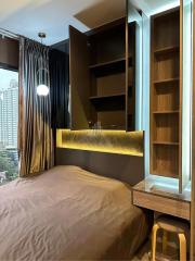 For Rent Studio 1 Bathroom closed Kitchen @ Life Asok Hype