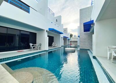 Duplex Pool Villa for Rent in Pratumnak