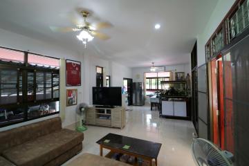 A Wonderful 3 BRM, 3 BTH Home For Sale with Pool in Sawang Daen Din, Sakon Nakhon Province, Thailand