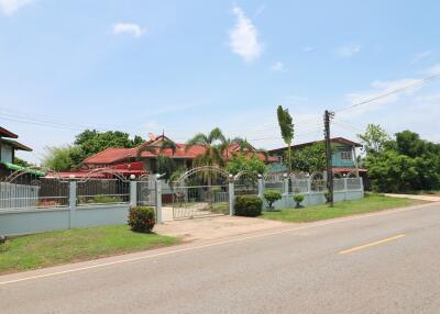 A Wonderful 3 BRM, 3 BTH Home For Sale with Pool in Sawang Daen Din, Sakon Nakhon Province, Thailand