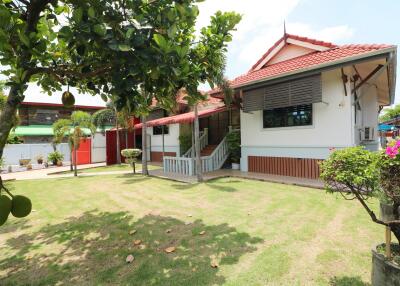 A Wonderful 3 BRM, 3 BTH Home For Sale with Pool in Sawang Daen Din, Sakon Nakhon Province, Thailand