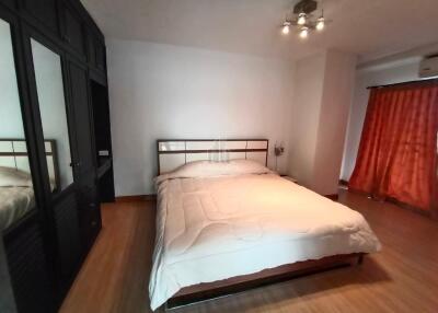 For Rent 1 Bedroom Cat Friendly Thonglor