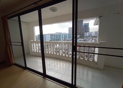 For Rent 1 Bedroom Cat Friendly Thonglor