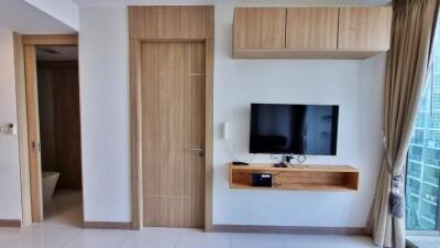 Riviera Wong Amat Condo for Rent