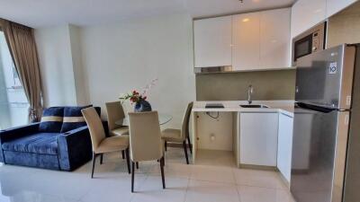 Riviera Wong Amat Condo for Rent