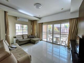 Sirisa Village House for Rent in South Pattaya