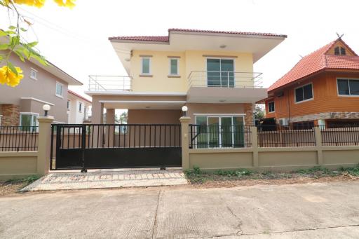 A Cute 3 Brm, 2 Bath, 2 Level Home For Sale In Nong Kom Ko, Nong Khai, Thailand