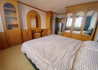 For Rent 2 Bedrooms @Supalai Place Sukhumvit 39