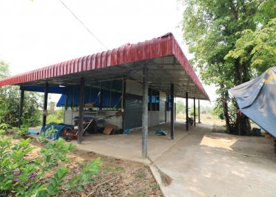 A 2 Storey, 3 BRM, 3 Bath Home For Sale with 16+ Rai For Sale in Nong Han, Udon Thani Province, Thailand.