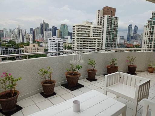 For Rent or Sale! 2 bedroom 1 bathroom @ Supalai Place Sukhumvit 39