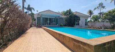 Pool Villa House in Huay Yai for Rent