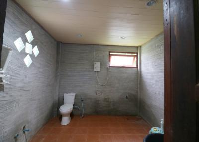 ขายบ้าน 3ห้องนอน 3ห้องน้ำ พร้อมสวนและสระว่ายน้ำ อุดรธานี ประเทศไทย