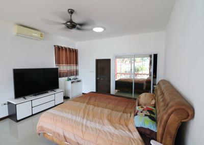 An Outstanding 4 BRM, 5 BTH Home For Sale With So Many Benefits In Ban Tat, Udon Thani, Thailand