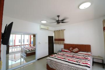 An Outstanding 4 BRM, 5 BTH Home For Sale With So Many Benefits In Ban Tat, Udon Thani, Thailand