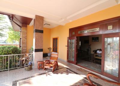 A Magnificent 4 BRM, 3 BTH Home For Sale Set on 1 Rai, 2 Ngan, 31.8 Talang Wah, Udon Thani, Thailand