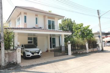 A 2 Level, 3 BRM, 3 BTH Home On Corner Block For Sale in Sittarom Village, Udon Thani, Thailand