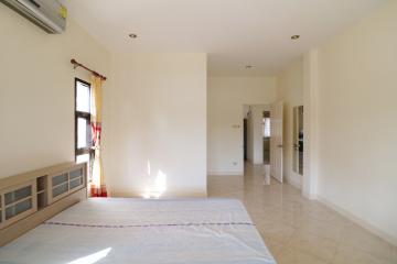 A 3 BRM, 2 BTH Home Is For Sale On A Coveted 150 Talang Wah Block in Baan San Sa Ran, Udon Thani, Thailand