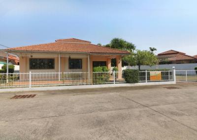 A 3 BRM, 2 BTH Home Is For Sale On A Coveted 150 Talang Wah Block in Baan San Sa Ran, Udon Thani, Thailand