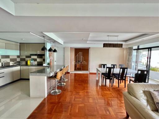 For Rent 4 Bedrooms Sukhumvit 8