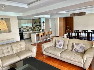 For Rent 4 Bedrooms Sukhumvit 8