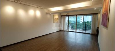 For Rent 3 bedrooms @Sukhumvit 8