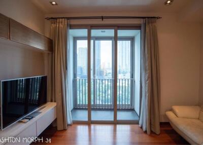 For Rent 2 Bedrooms 2 Bathrooms @ Ashton Morph 38 - Sukhumvit 38 (Pet Friendly)