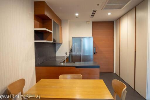 For Rent 2 Bedrooms 2 Bathrooms @ Ashton Morph 38 - Sukhumvit 38 (Pet Friendly)