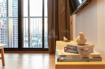 Park Origin Phrom Phong 2BR For Rent