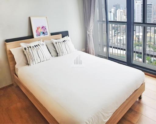 Park Origin Phrom Phong 2BR For Rent