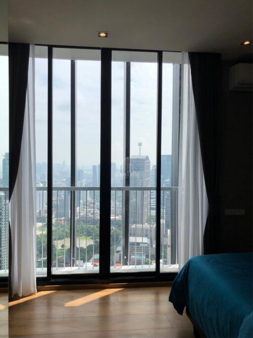 Park Origin Phrom Phong 2BR For Rent