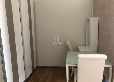 Park Origin Phrom Phong 1BR For Rent