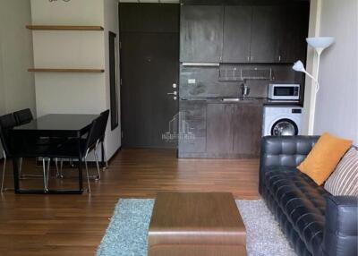 For Rent Duplex 1 Bedroom Close to BTS Thonglor