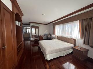 For Rent 3 Bedrooms Sukhumvit 21