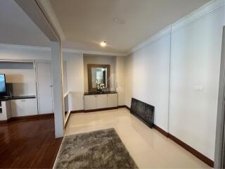 For Rent 3 Bedrooms Sukhumvit 21