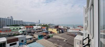 Pattaya Beach Condo for Rent