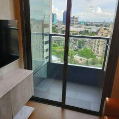 THE LUMPINI 24 1BR For Rent