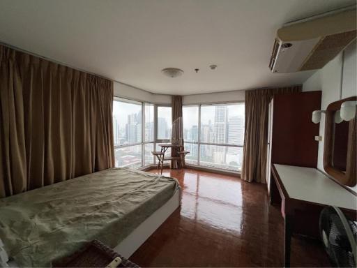 For Rent 2 Bedrooms @Sukhumvit Suite