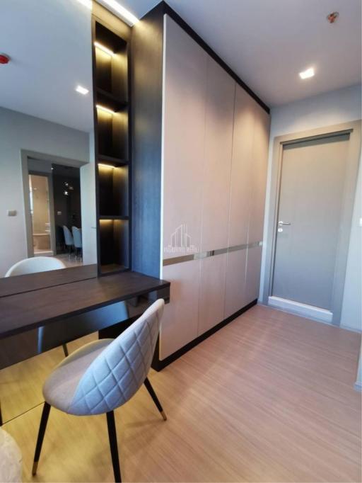 For Rent 2 Bedrooms @Life Asoke - Rama 9