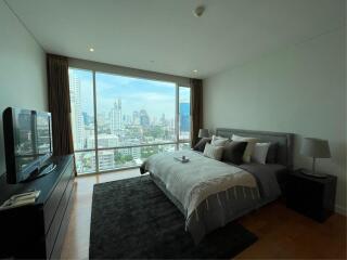 For Rent 2 bedroom 2 bathroom @ Fullerton Sukhumvit