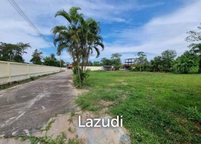 1712 SQ.M Large Plot Land for sale in east pattaya