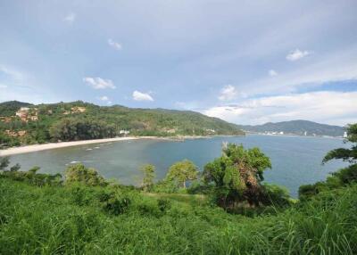 Magnificent Oceanfront Villa for Sale in Kamala, Phuket