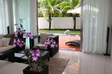 Beachfront Resale Villa at Eva Friendship Beach, Rawai Phuket