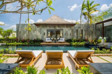 High Quality Tropical 4 Bedroom Private Villa for Sale on Pasak 8