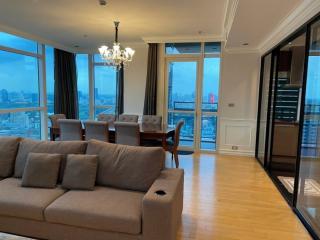 For RENT : Athenee Residence / 3 Bedroom / 3 Bathrooms / 215 sqm / 180000 THB [10832145]